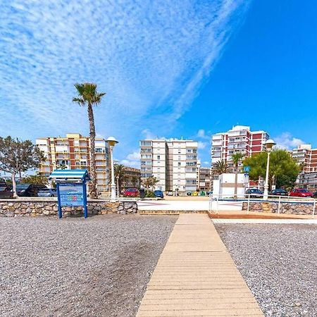 Sea Apartment Torre Del Mar Bagian luar foto